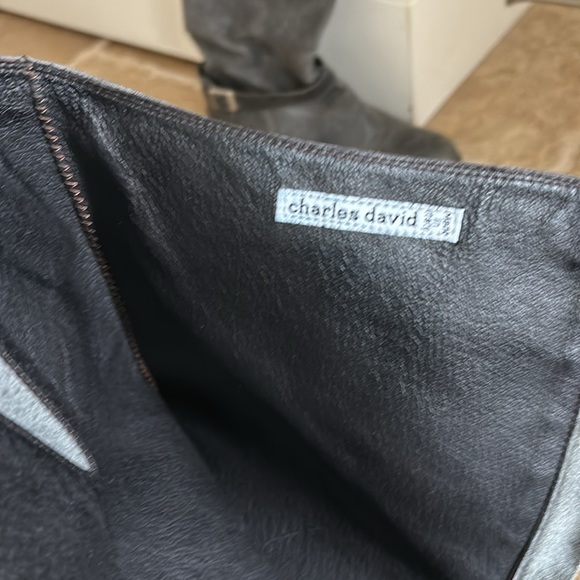 Distressed black grey Charles David riding boots - Picture 5 of 5